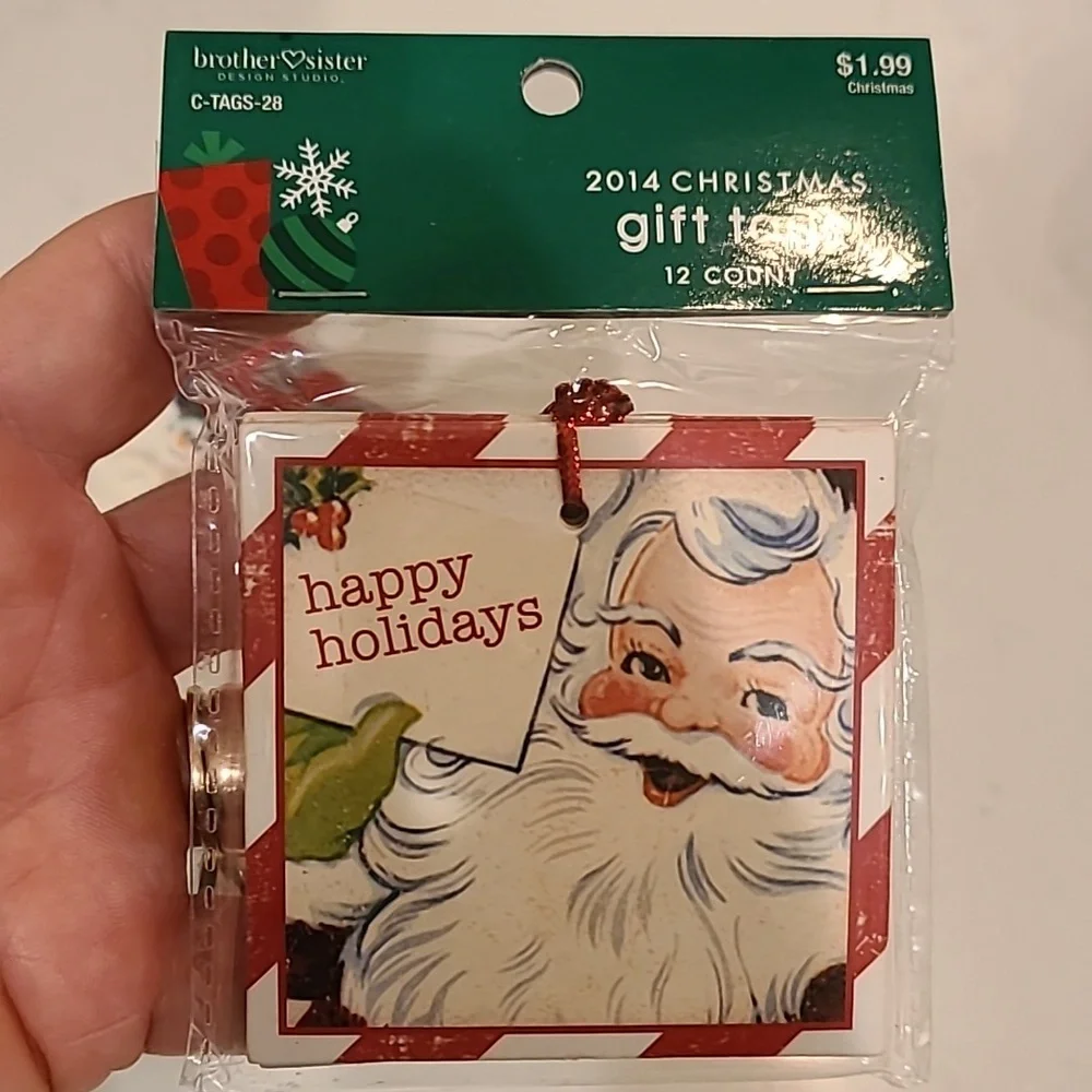 CHRISTMAS MINIS WITH GIFT TAGS